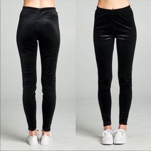 SO Leggings Black Velvet Size Small